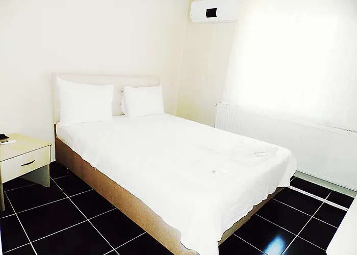 فندق مبيت وإفطار Saral Derince